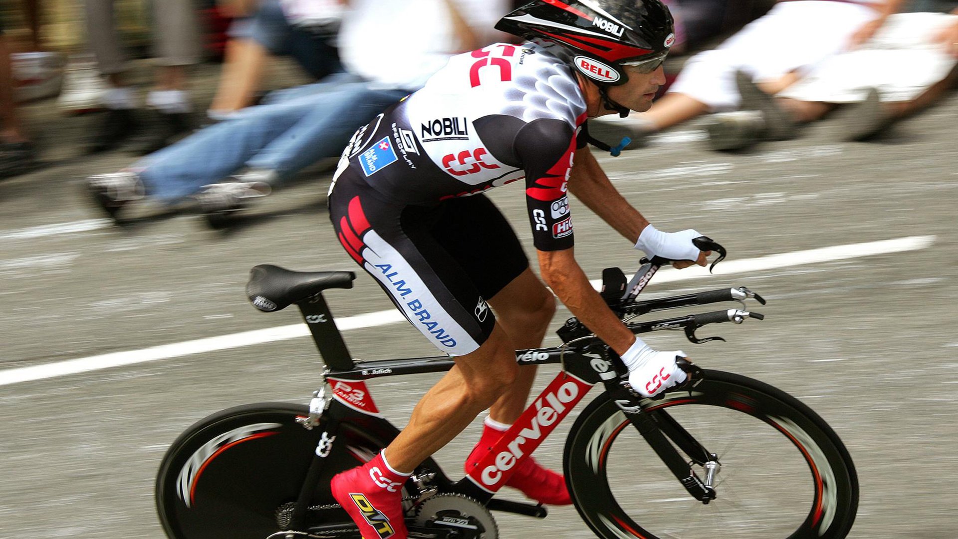 特色竹筏竞速赛，原生态水域的惊险畅快